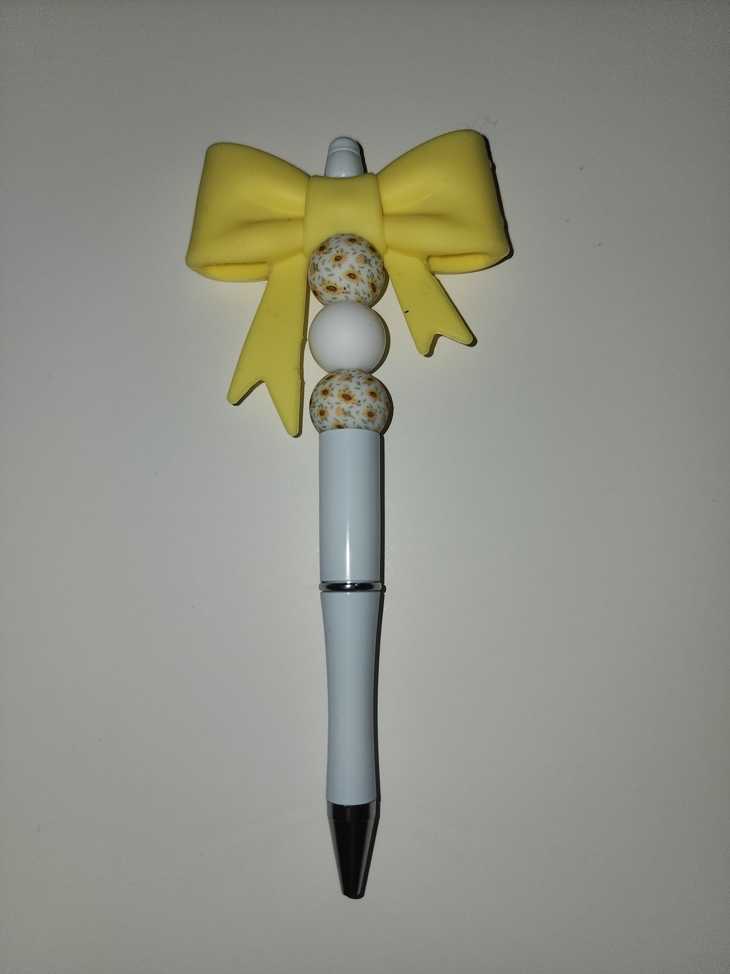 Big Bow Pens